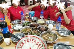 戒除网瘾学校：网络就是青少年成长问题的起因