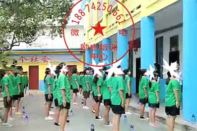 女孩子会沉迷手机游戏吗,应该怎么防止孩子产生网瘾问题