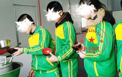 娄底自卑少年经过学校心理健康教育辅导变阳光了许多