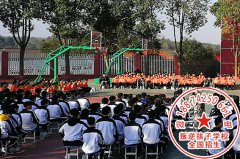 去戒网瘾学校改变的孩子，现在上班了！